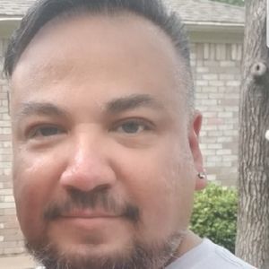 Meet your Posher, Nicholas